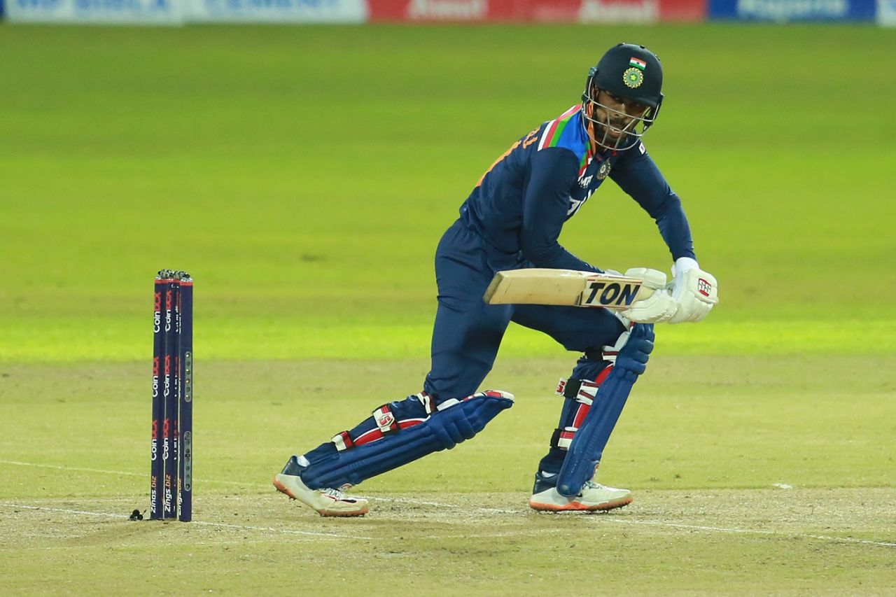 Ruturaj Gaikwad made an 18-ball 21 on his India debut, Sri Lanka vs India, 2nd T20I, Colombo, July 28, 2021