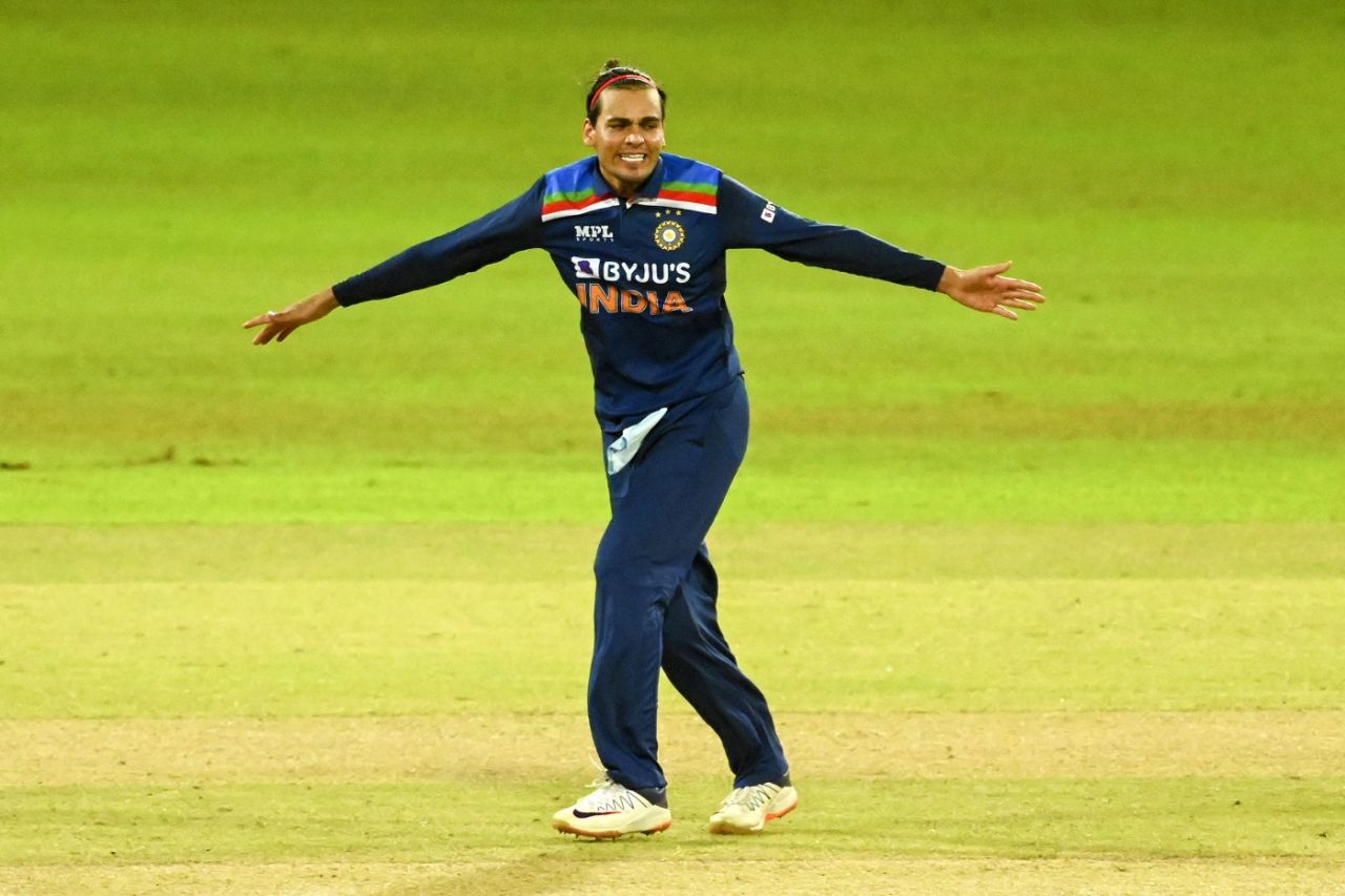 Rahul Chahar celebrates a wicket, Sri Lanka vs India, 3rd T20I, Colombo, July 29, 2021