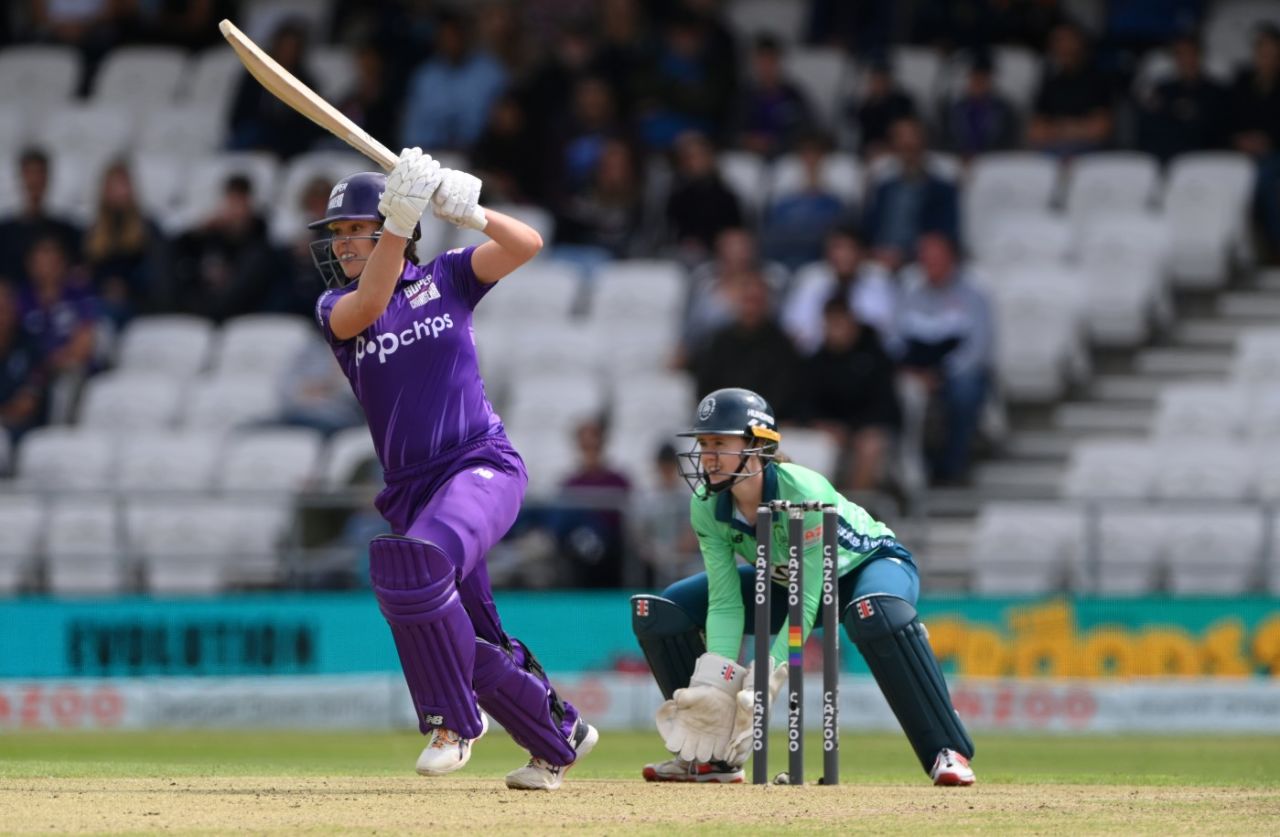 Alice Davidson-Richards anchored Superchargers' innings, Northern Superchargers vs Oval Invincibles, Women's Hundred, Headingley, July 31, 2020