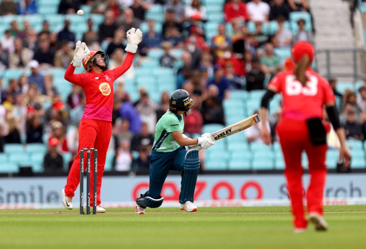 Grace Gibbs sweeps over Sarah Taylor's head, Oval Invincibles vs Welsh Fire, Women's Hundred, The Oval, August 2, 2021