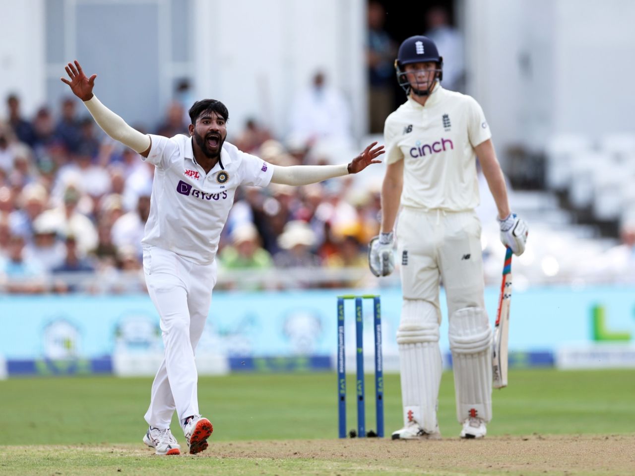 Mohammed Siraj appeals for a caught behind against Zak Crawley - which was given on review, England vs India, 1st Test, Nottingham, 1st day, August 4, 2021