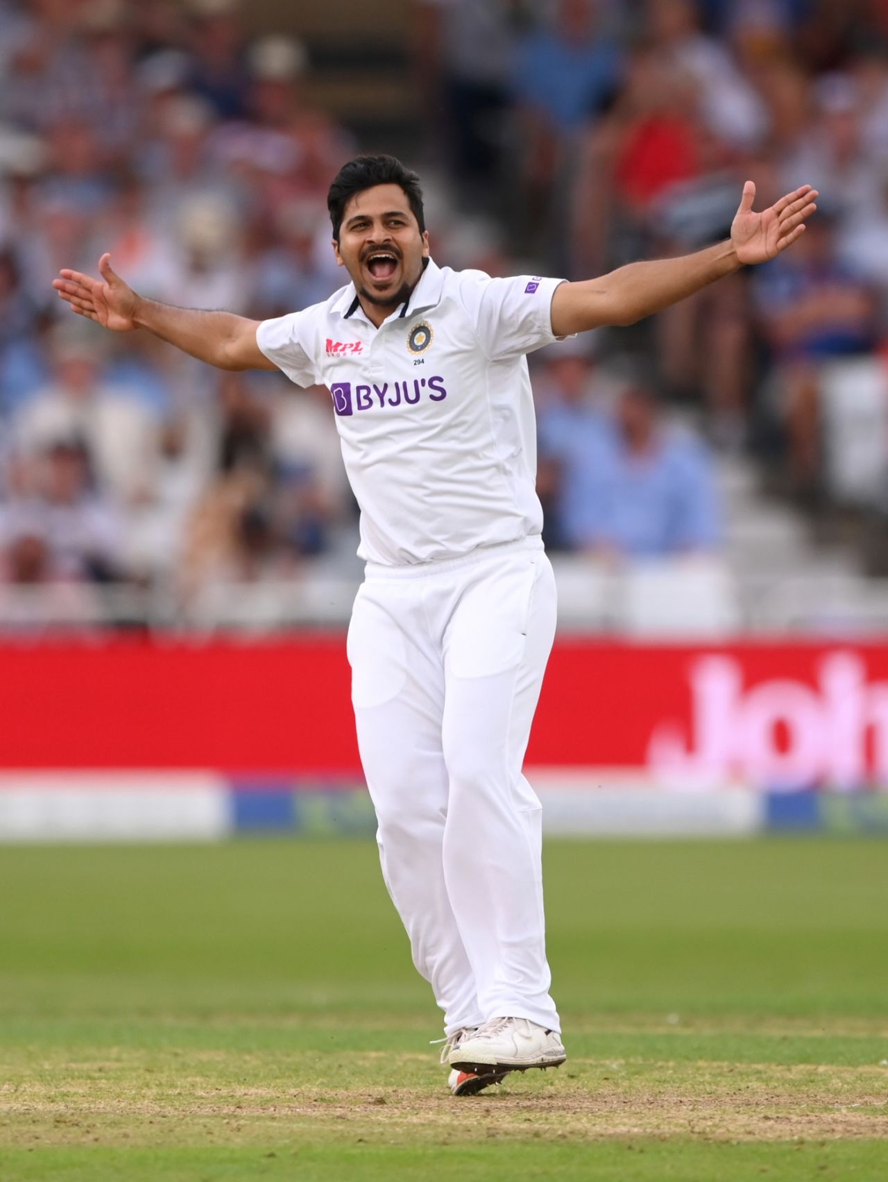 Shardul Thakur is pleased after dismissing Joe Root, England vs India, 1st Test, Nottingham, 1st day, August 4, 2021