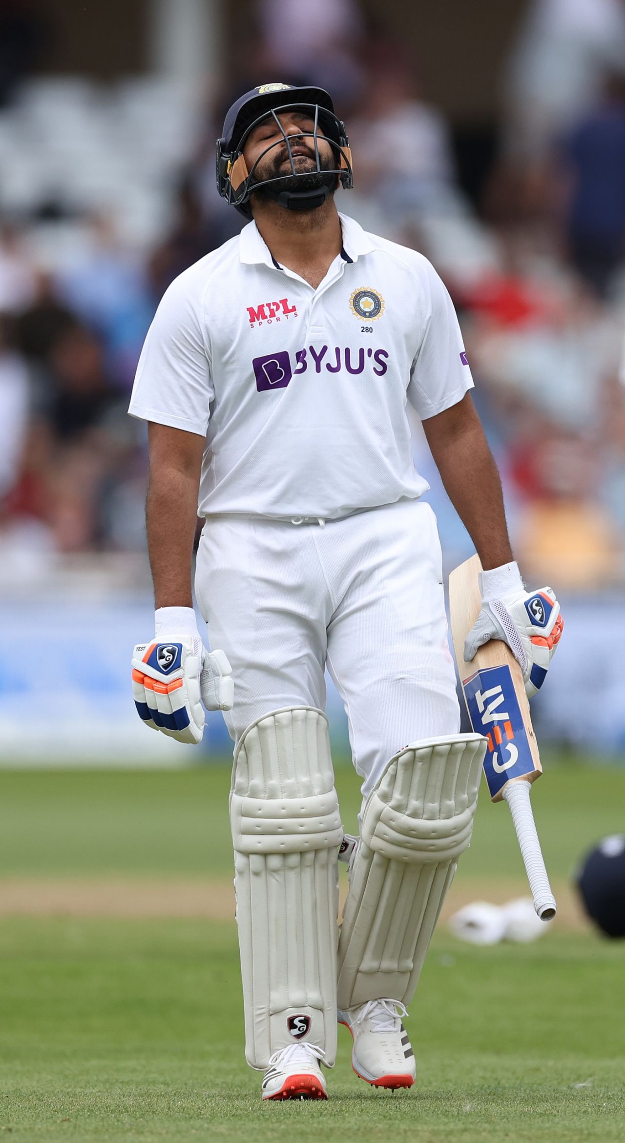 Rohit Sharma throws his head back after holing out, England vs India, 1st Test, Nottingham, 2nd day, August 5, 2021