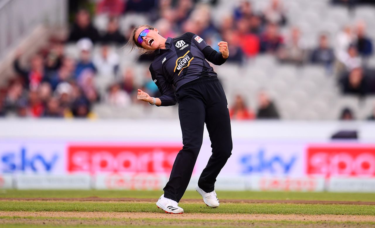 Alex Hartley celebrates her first wickets of the tournament, Manchester Originals vs Southern Brave, Women's Hundred, Old Trafford, August 5, 2021