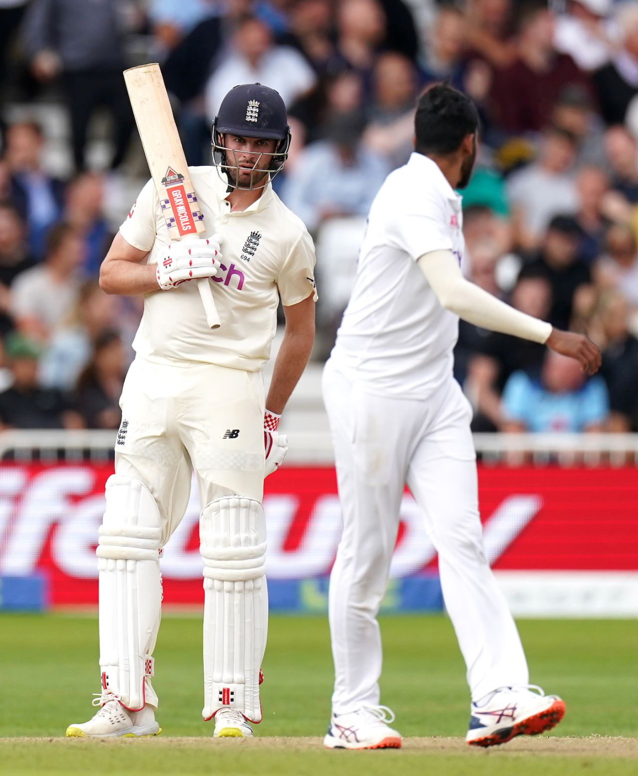 Dom Sibley and Jasprit Bumrah have a chat, England vs India, 1st Test, Nottingham, 3rd day, August 6, 2021
