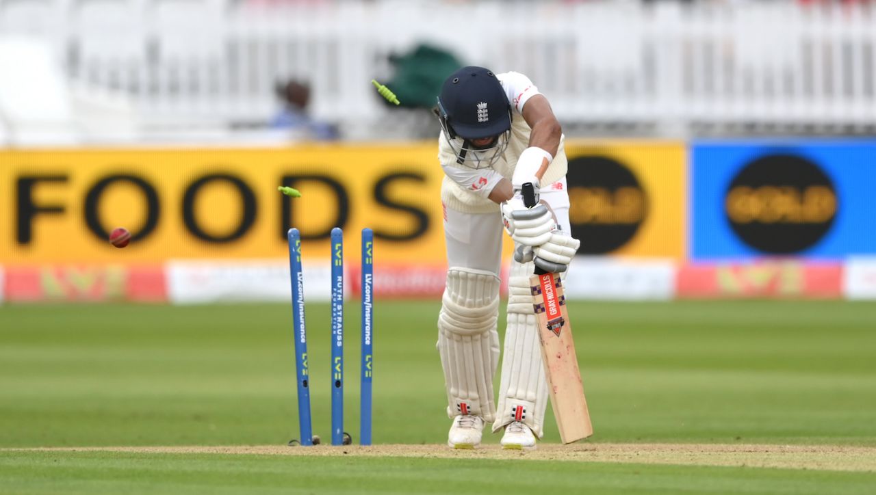 Haseeb Hameed loses his stumps to Mohammed Siraj, England vs India, 2nd Test, Lord's, London, 2nd day, August 13, 2021