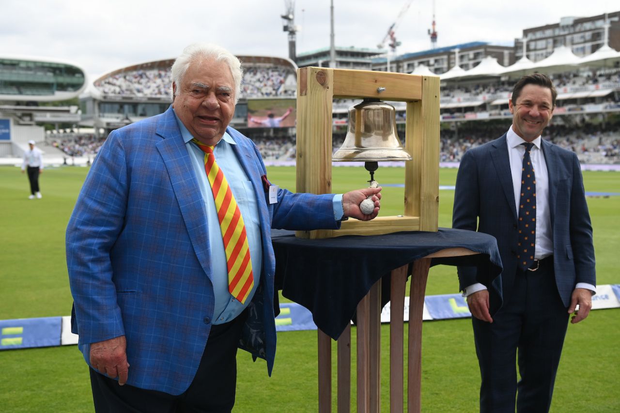 Farokh Engineer rings the Lord's bell ahead of the start of the third day's play, England vs India, 2nd Test, Lord's, London, 3rd day, August 14, 2021