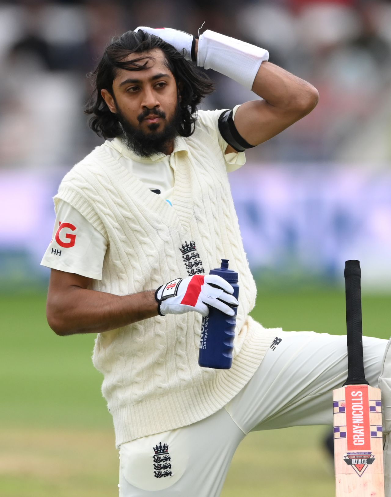 Haseeb Hameed takes a break, England vs India, 3rd Test, Leeds, 2nd day, August 26, 2021