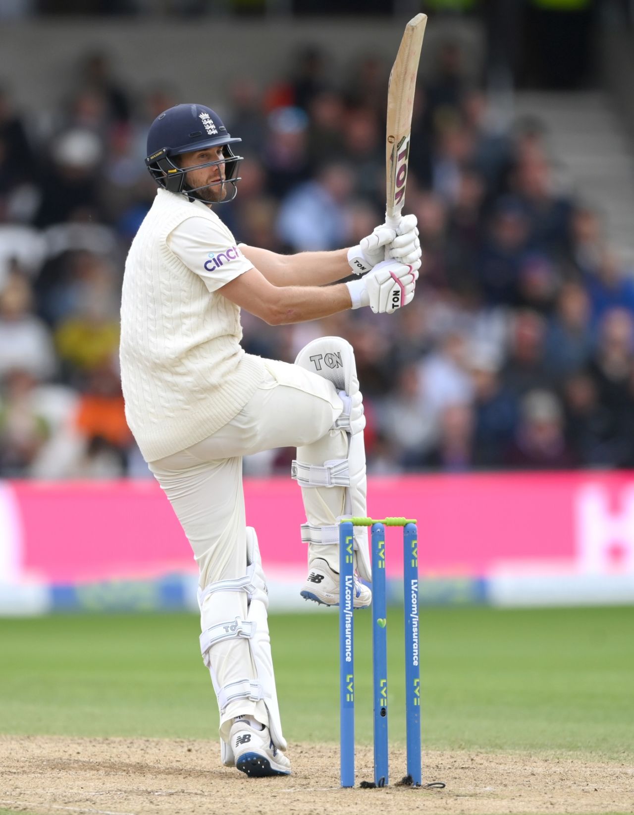 Dawid Malan pulls one away, England vs India, 3rd Test, Leeds, 2nd day, August 26, 2021