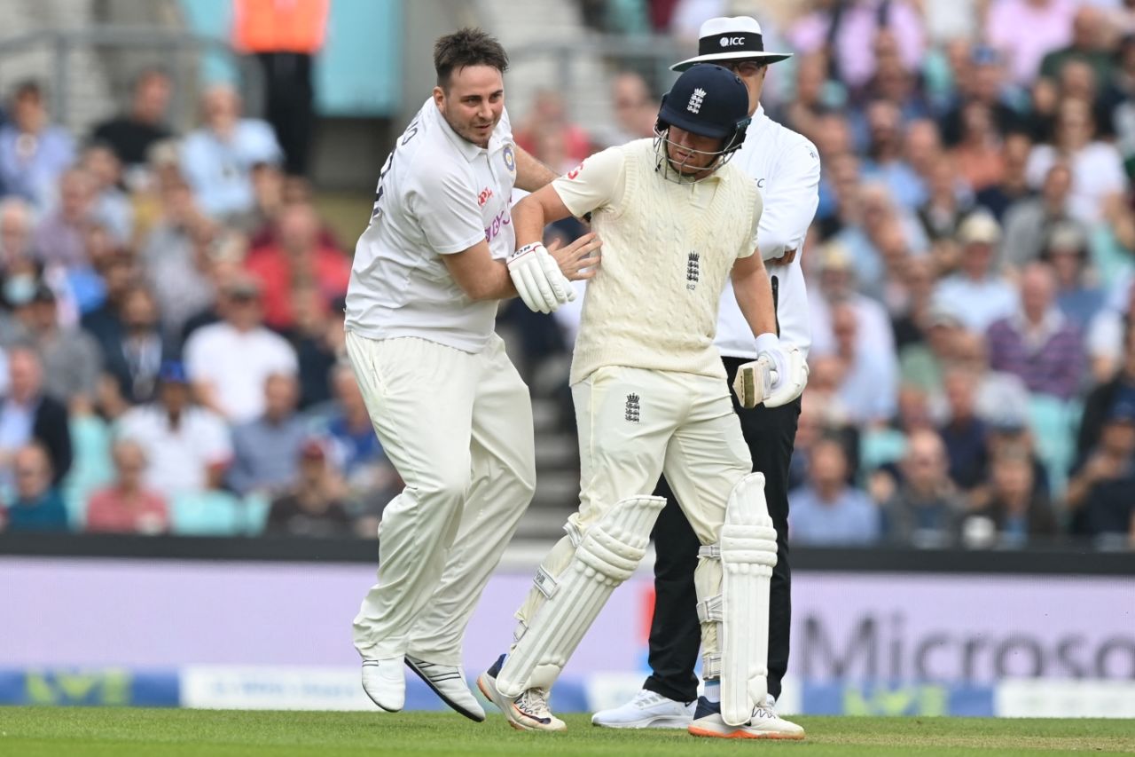 Pitch invader Jarvo collides with Jonny Bairstow, England vs India, 4th Test, The Oval, London, 2nd day, September 3, 2021