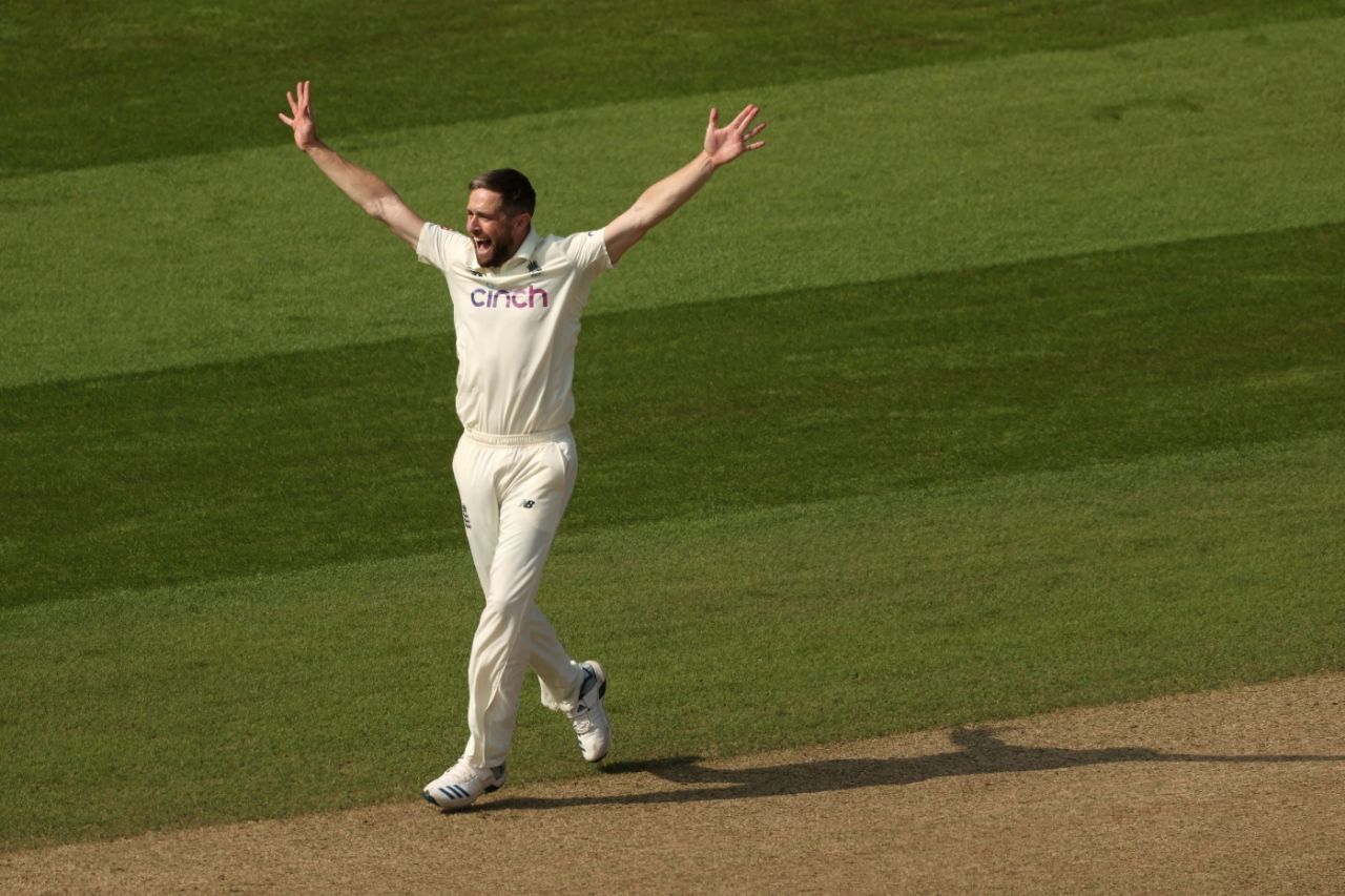 Chris Woakes belts out an appeal, England vs India, 4th Test, The Oval, London, 4th day, September 5, 2021