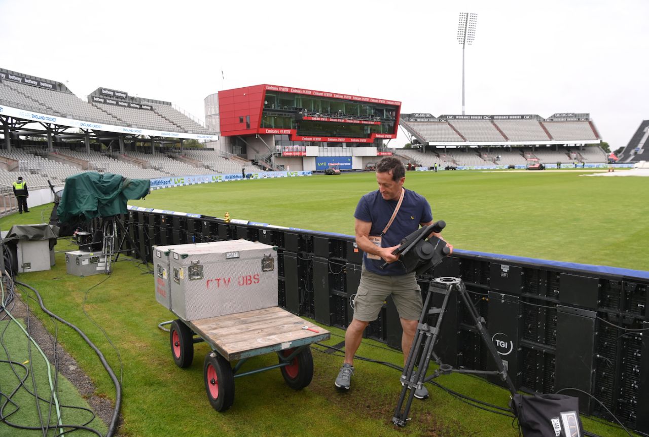 Pack-up time! A member of the broadcast crew puts his equipment away, England vs India, 5th Test, Manchester, 1st day, September 10, 2021