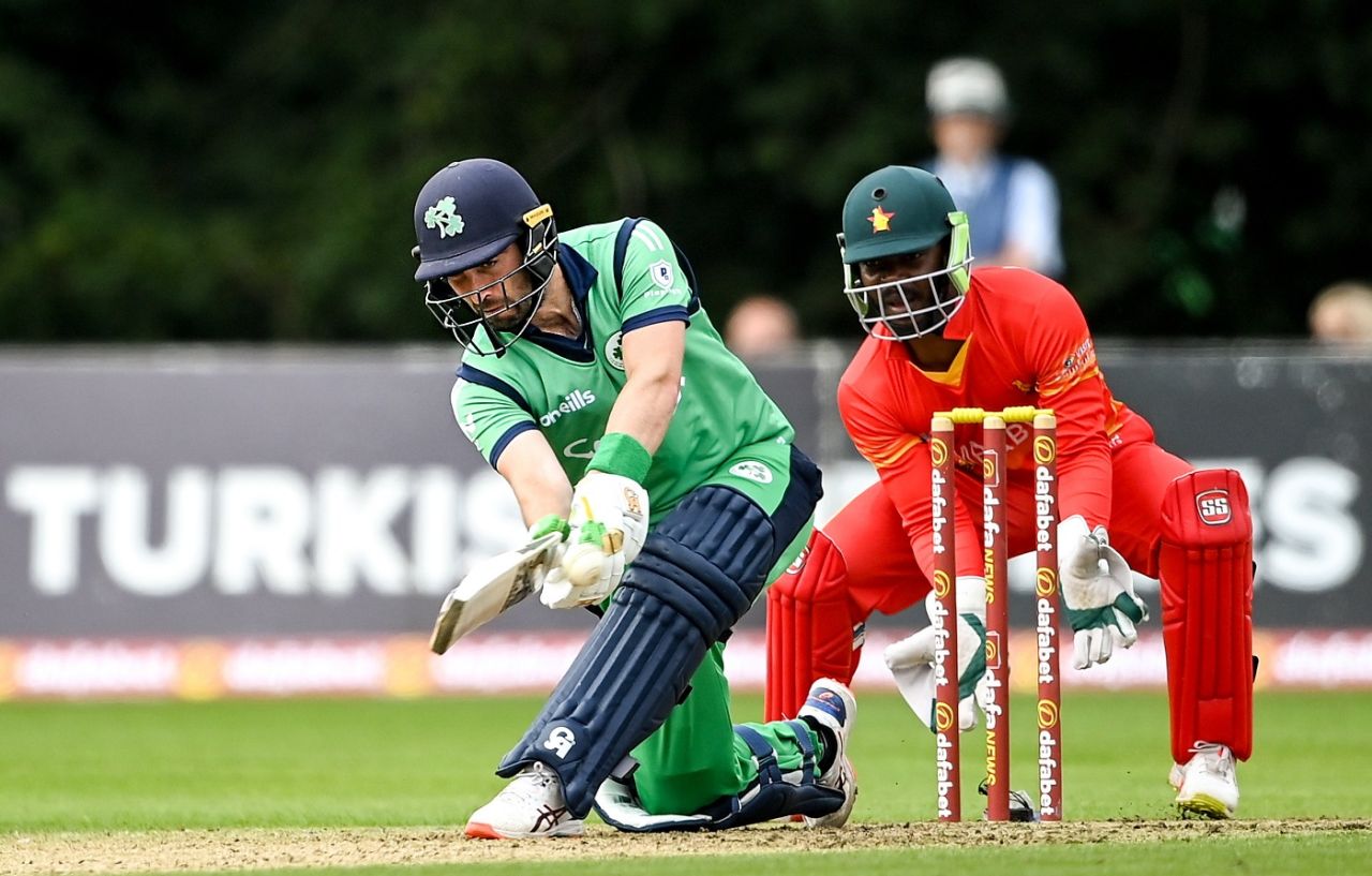 Andy Balbirnie goes for a sweep, Ireland vs Zimbabwe, 2nd ODI, Belfast, September 10, 2021