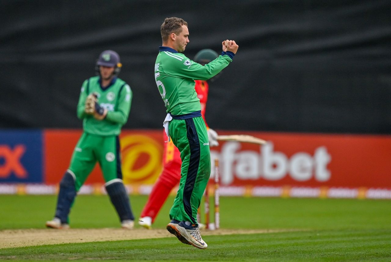 Andy McBrine is pumped up after getting Sean Williams, Ireland vs Zimbabwe, 3rd ODI, Belfast, September 13, 2021