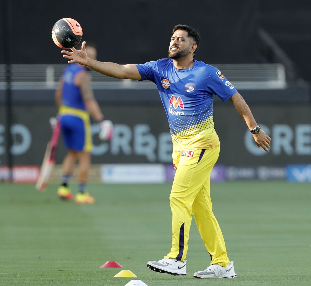 MS Dhoni warms up with a bit of football, Chennai Super Kings vs Mumbai Indians, IPL 2021, Dubai, September 19, 2021