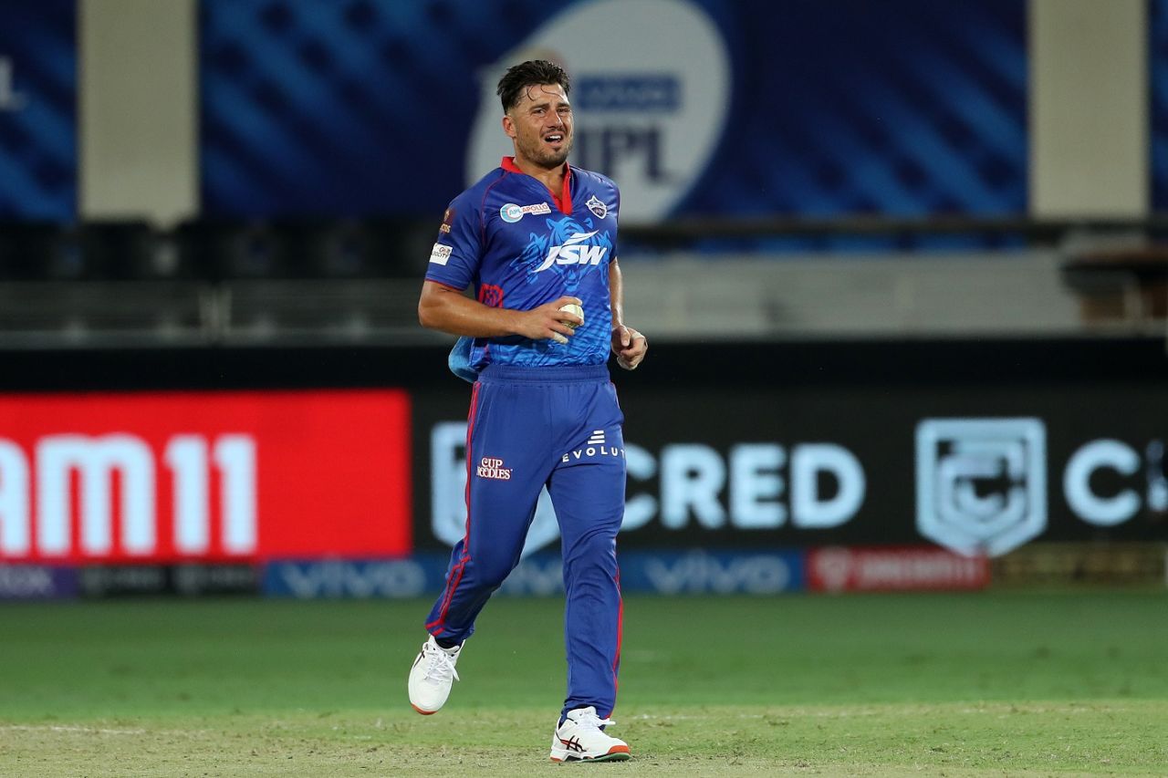 Injury scare: Marcus Stoinis left the field after bowling just seven balls, Delhi Capitals vs Sunrisers Hyderabad, 33rd match, IPL 2021, Dubai, September 22, 2021