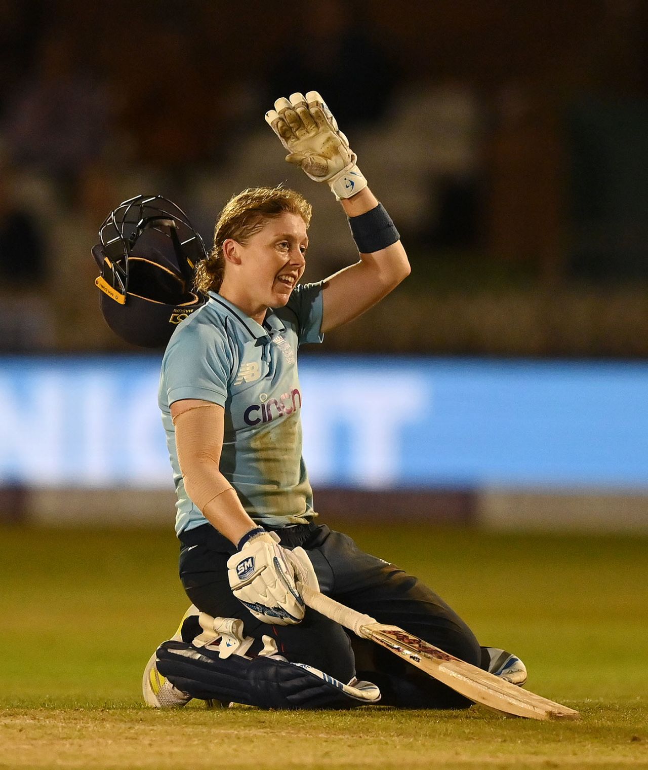 Heather Knight celebrates her hundred, 4th ODI, England vs New Zealand, Derby, September 23, 2021