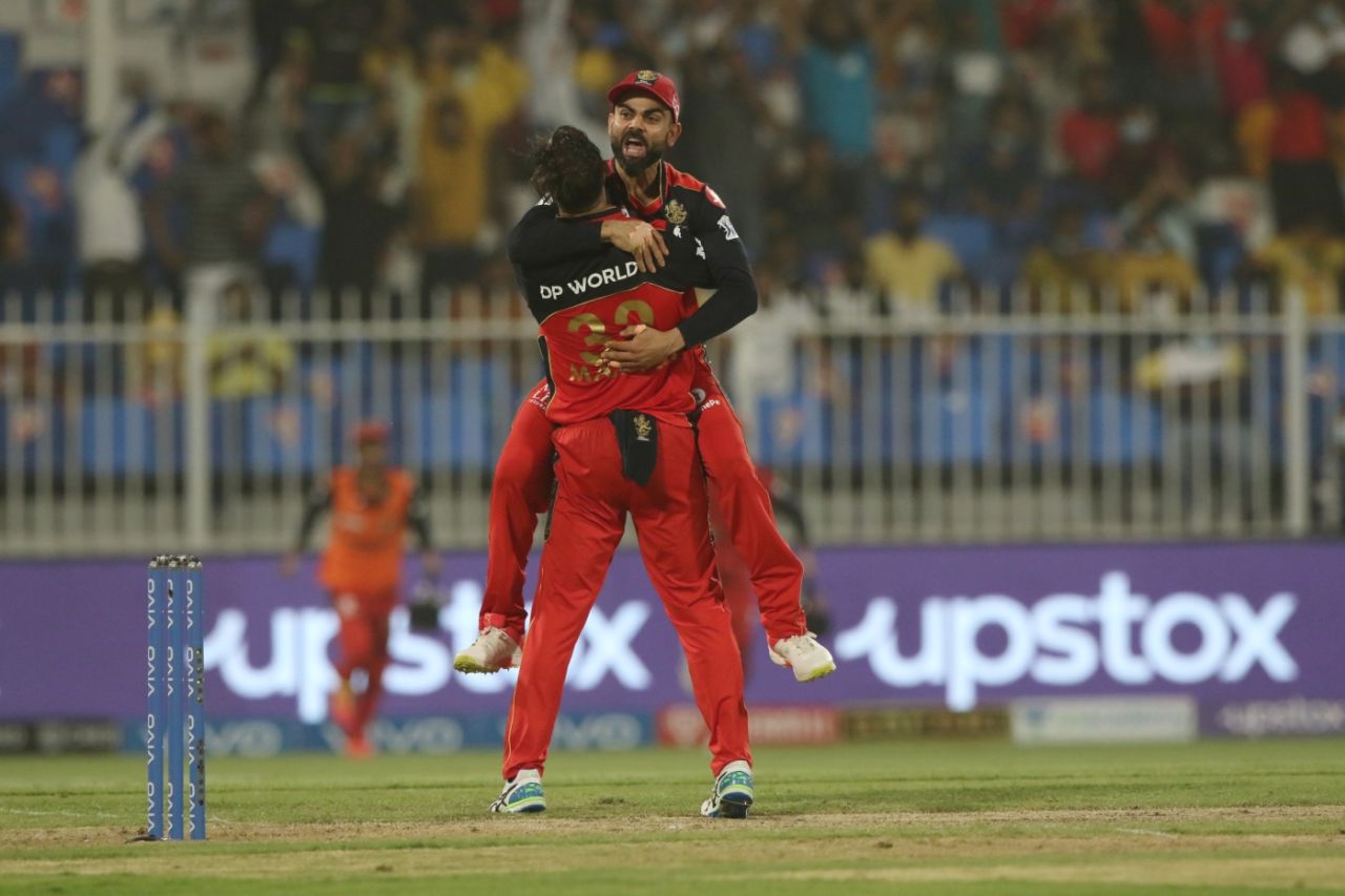Glenn Maxwell struck with his first ball, removing Faf du Plessis, Royal Challengers Bangalore vs Chennai Super Kings, IPL 2021, Sharjah, September 24, 2021
