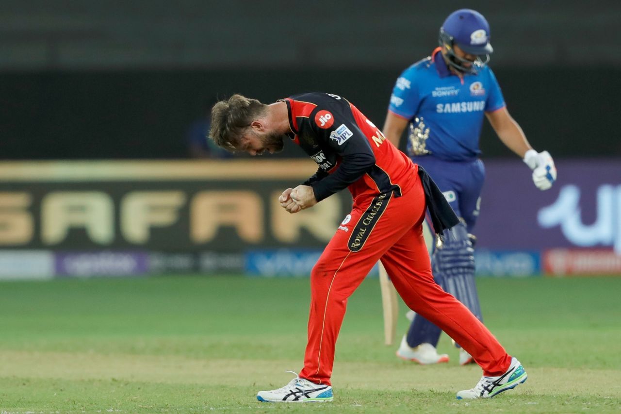 Glenn Maxwell is pumped up after dismissing Rohit Sharma, Royal Challengers Bangalore vs Mumbai Indians, Dubai, IPL 2021, September 26, 2021