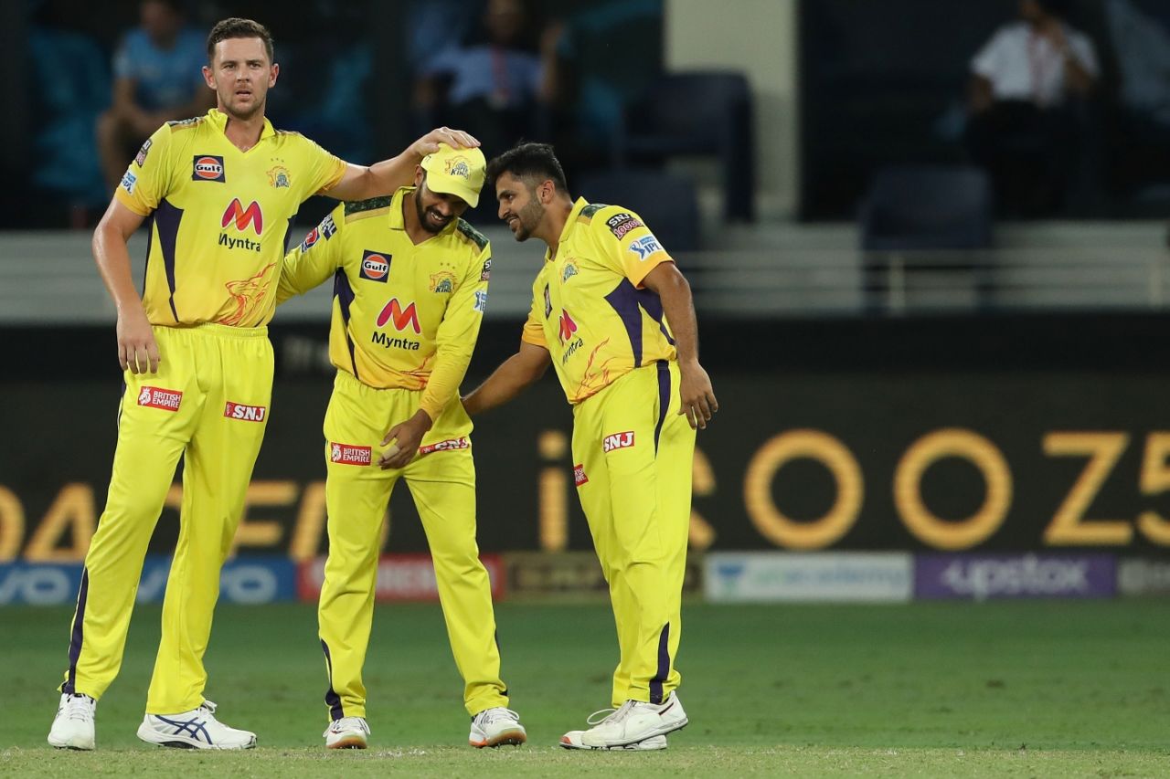 Josh Hazlewood and Ruturaj Gaikwad combined to see the end of Shreyas Iyer, Delhi Capitals vs Chennai Super Kings, IPL 2021, Dubai, October 4, 2021