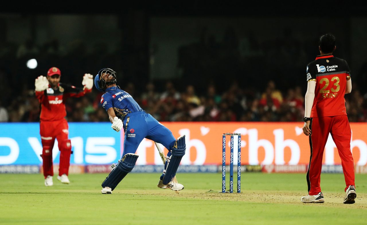 Hardik Pandya looks up, Royal Challengers Bangalore v Mumbai Indians, IPL 2019, Bengaluru, March 28, 2019