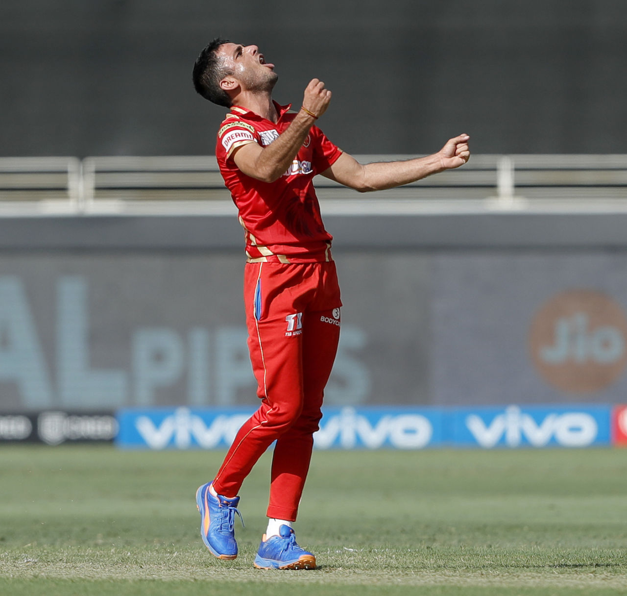 Ravi Bishnoi exults after sending back MS Dhoni, Chennai Super Kings vs Punjab Kings, IPL 2021, Dubai, October 7, 2021