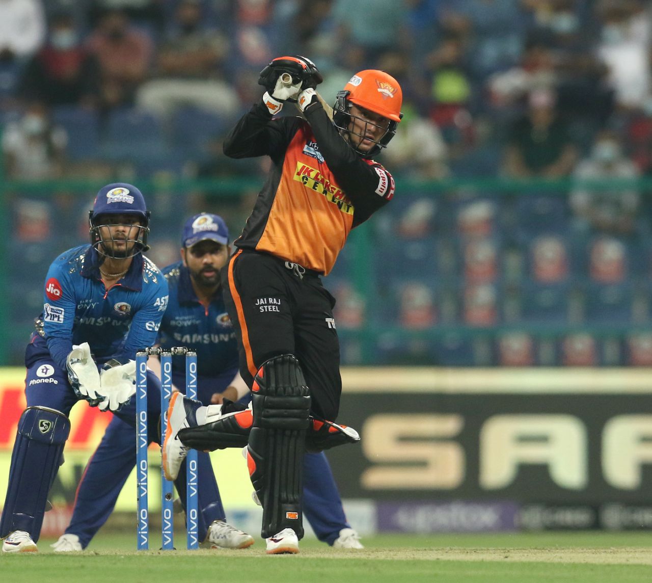 Abhishek Sharma hammers one down the ground, Sunrisers Hyderabad vs Mumbai Indians, IPL 2021, Abu Dhabi, October 8, 2021