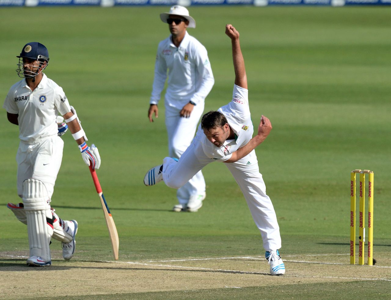 Jacques Kallis picked up the crucial wicket of Virat Kohli, South Africa v India, 1st Test, Johannesburg, 1st day, December 18, 2013