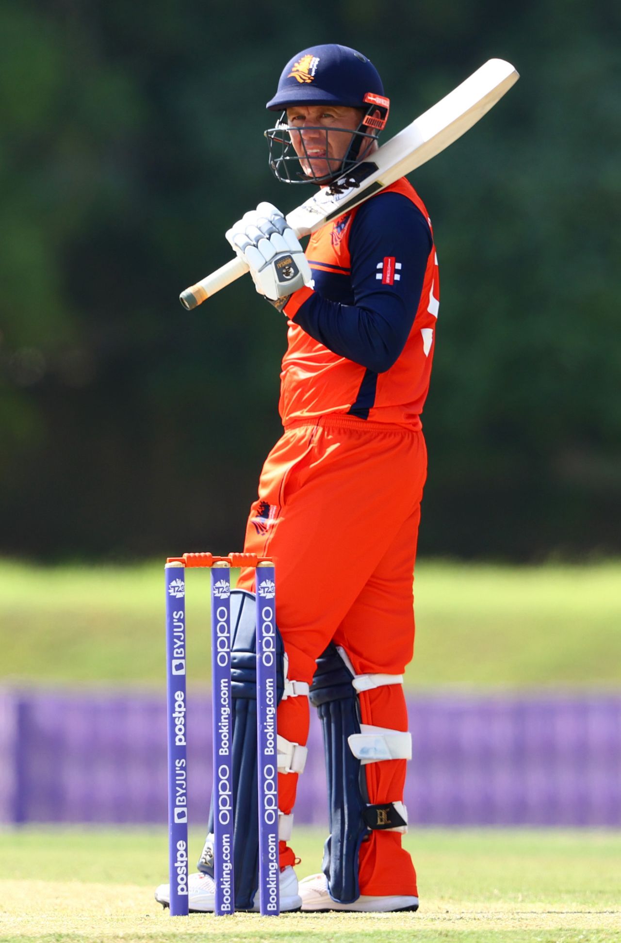 Stephan Myburgh takes stock of the field, Dubai, October 14, 2021
