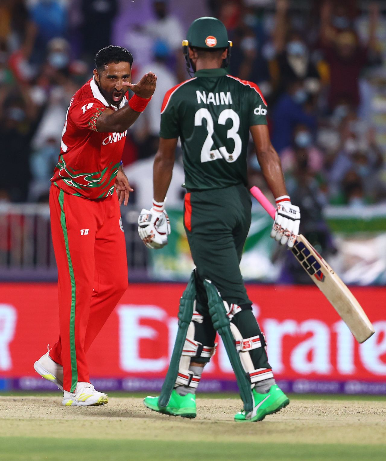 Kaleemullah gives Mohammad Naim a send off, Oman vs Bangladesh, T20 World Cup, Al Amerat, October 19, 2021