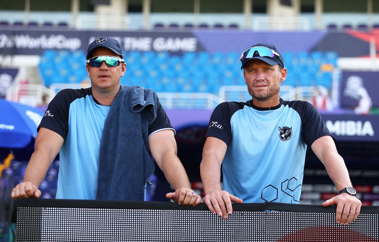 Namibia assistant coach Albie Morkel and head coach Pierre de Bruyn look on during training, Namibia vs Netherlands, T20 World Cup 2021, Abu Dhabi, October 20, 2021