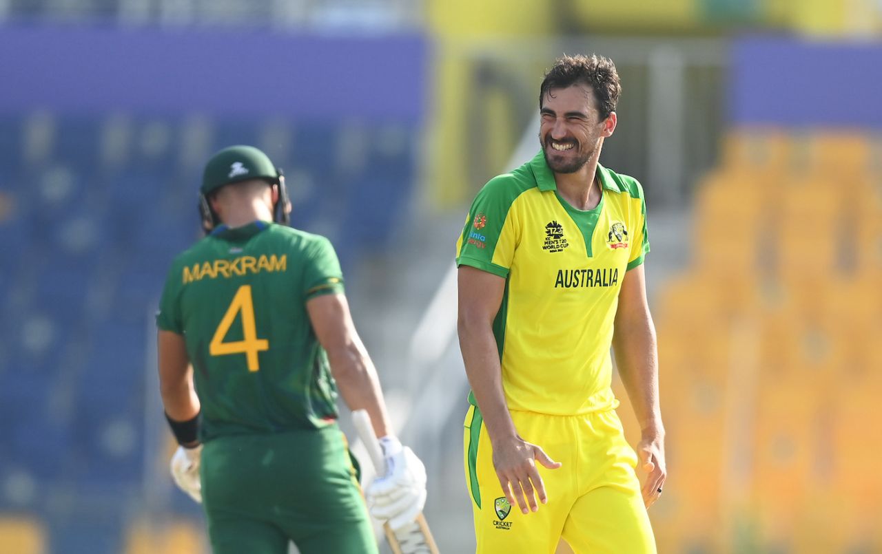 Mitchell Starc brings out a smile after getting rid of Aiden Markram, Australia vs South Africa, T20 World Cup 2021, Group 1, Abu Dhabi, October 23, 2021