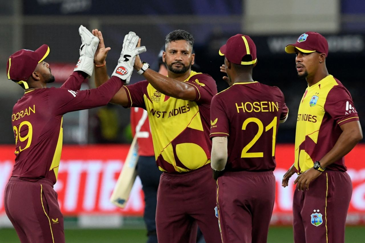 Ravi Rampaul foxed Jason Roy with a slower one, England vs West Indies, Men's T20 World Cup 2021, Super 12s, Dubai, October 23, 2021