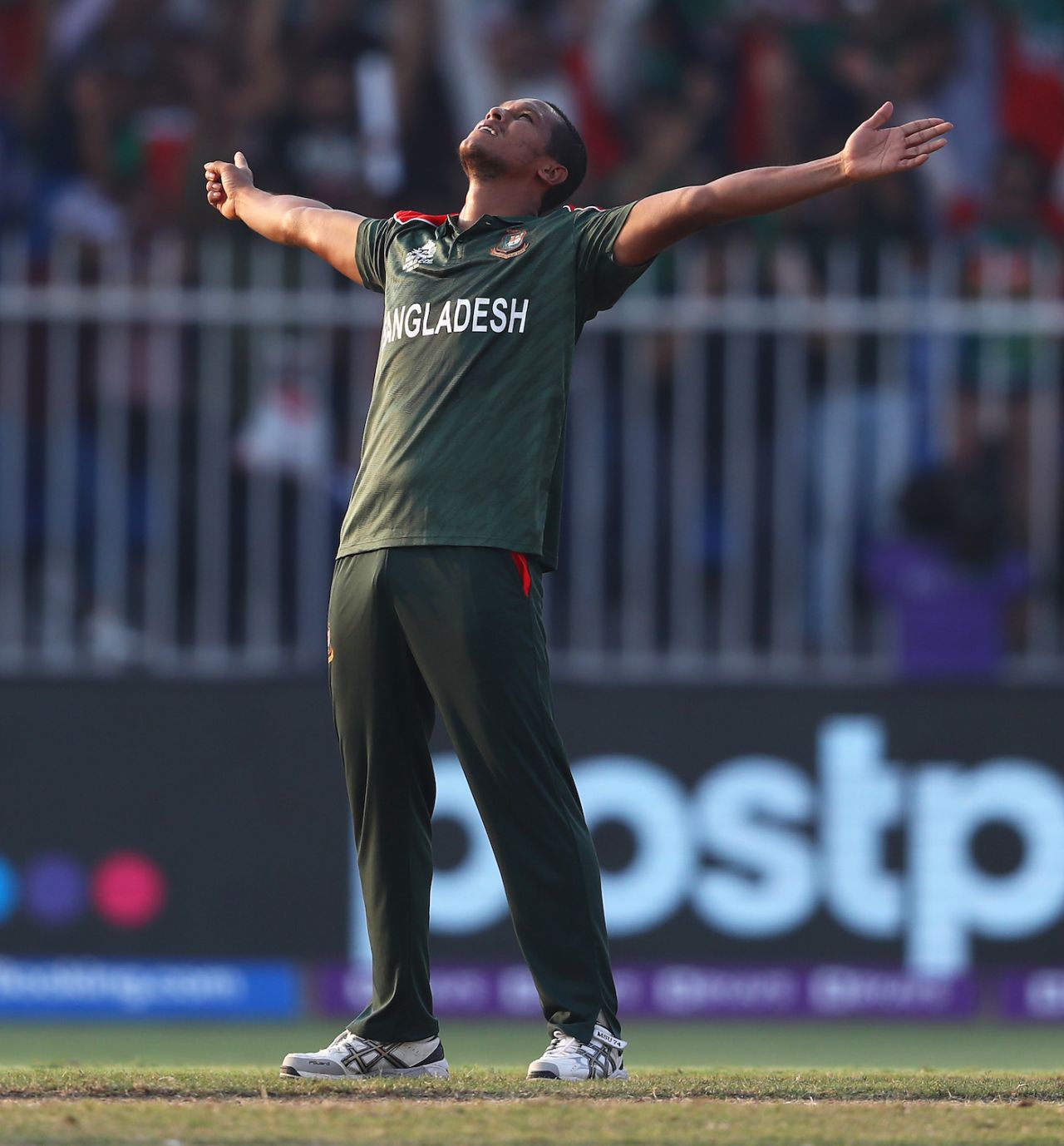 Mohammad Saifuddin sent back Wanindu Hasaranga, Bangladesh vs Sri Lanka, T20 World Cup, Group 1, Sharjah, October 24, 2021