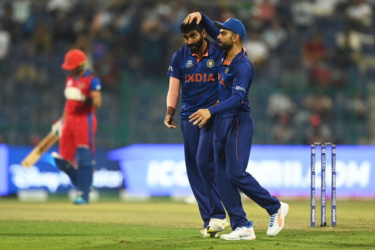 Virat Kohli congratulates Jasprit Bumrah, Afghanistan vs India, T20 World Cup, Group 2, Abu Dhabi, November 3, 2021