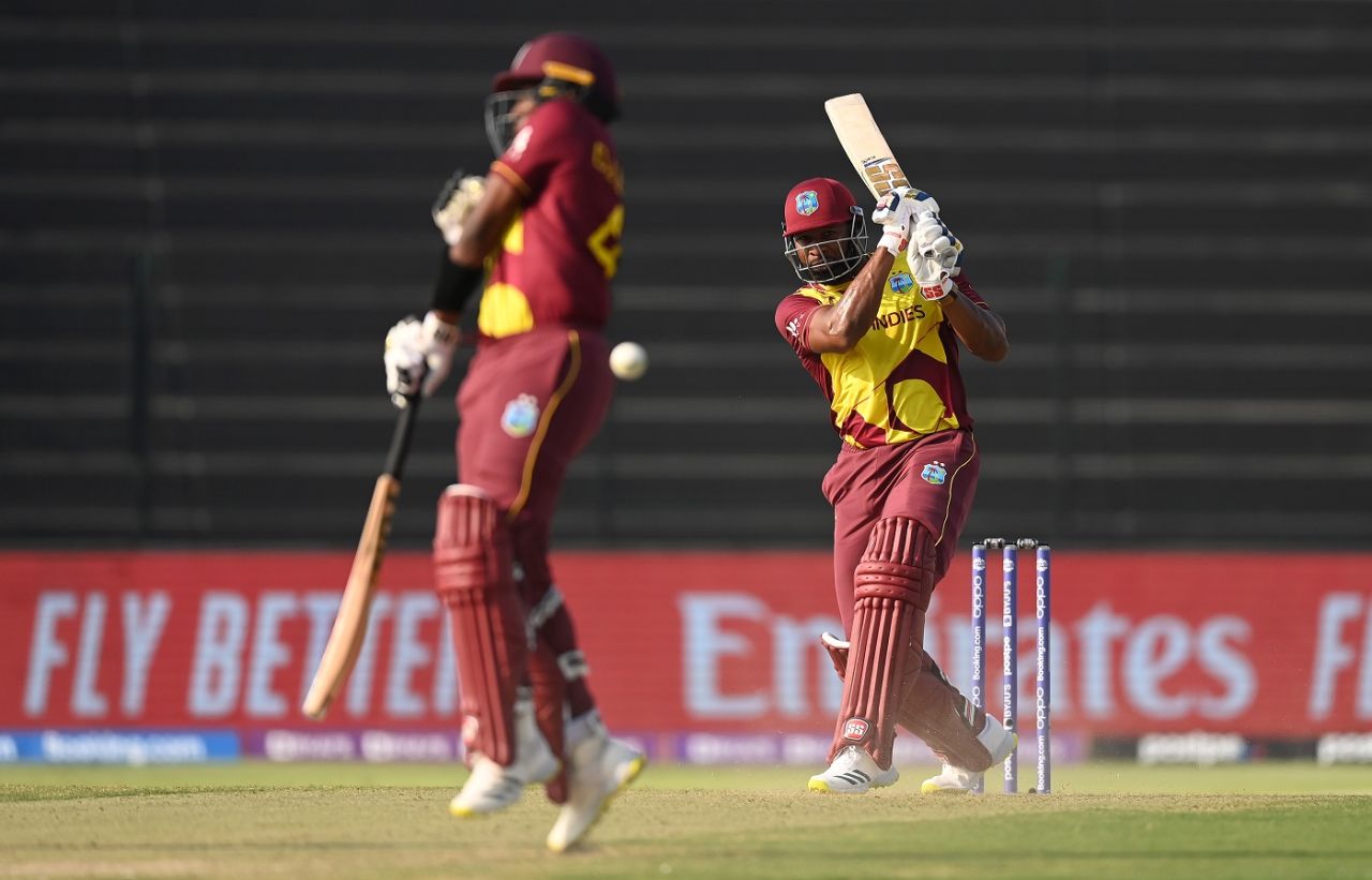 Kieron Pollard hammered one straight into Dwayne Bravo at the non-striker's end, Australia vs West Indies, Men's T20 World Cup 2021, Super 12s, Abu Dhabi, November 6, 2021