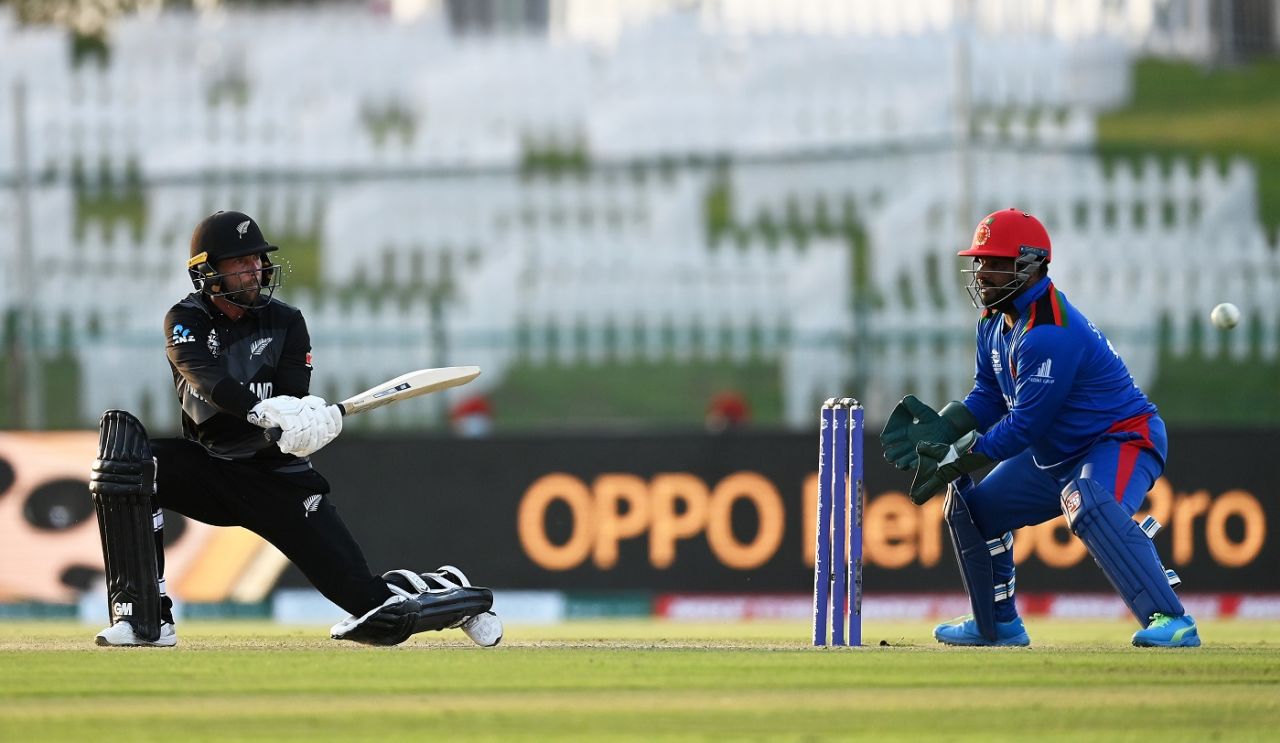 Devon Conway goes for the reverse-sweep, Afghanistan vs New Zealand, T20 World Cup, Group 2, Abu Dhabi, November 7, 2021