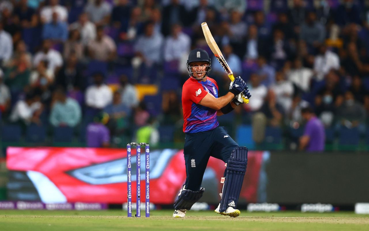 Liam Livingstone goes hard on the off side, England vs New Zealand, T20 World Cup, 1st semi-final, Abu Dhabi, November 10, 2021