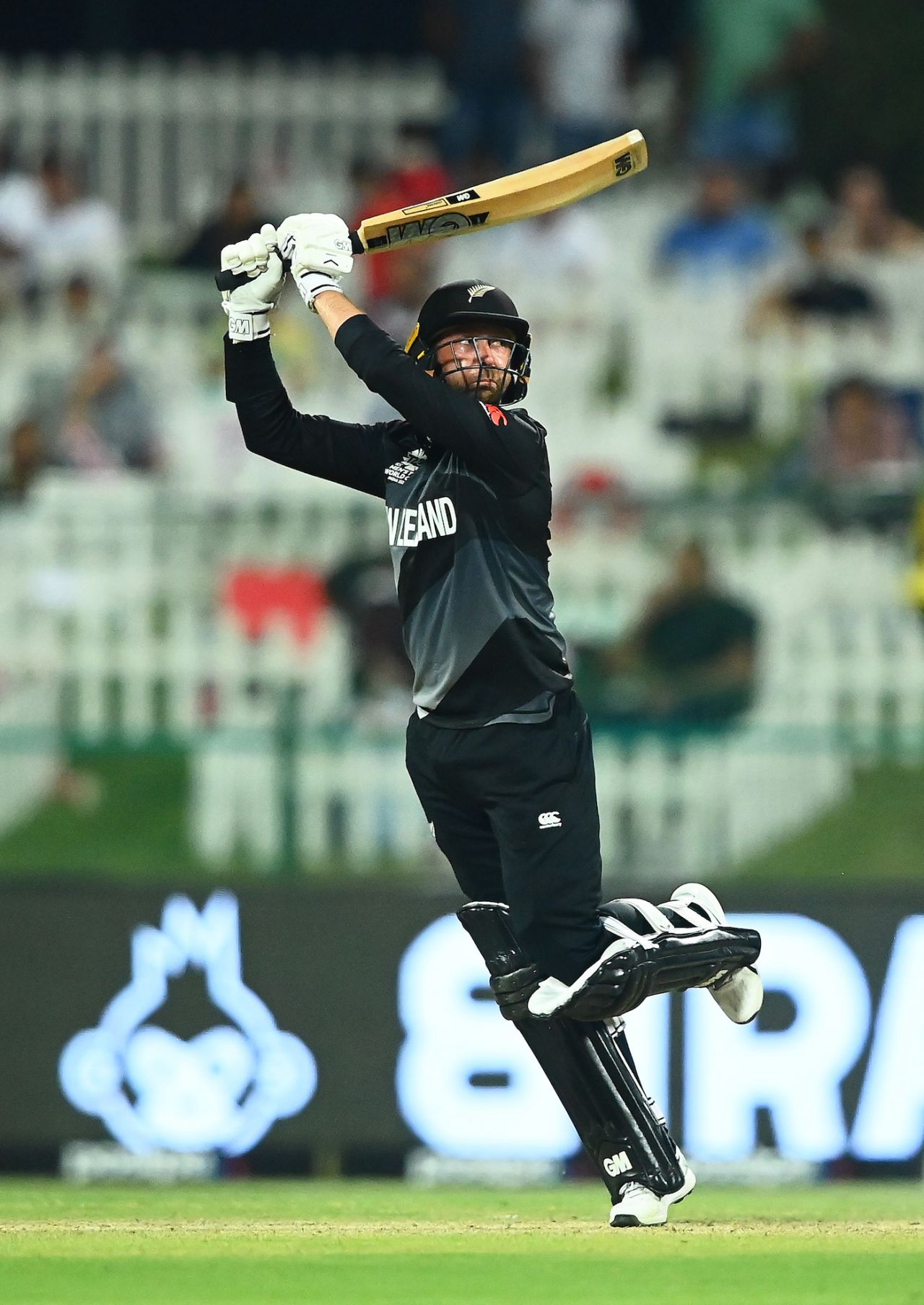 Devon Conway played the uppercut with good effect, England vs New Zealand, T20 World Cup, 1st semi-final, Abu Dhabi, November 10, 2021