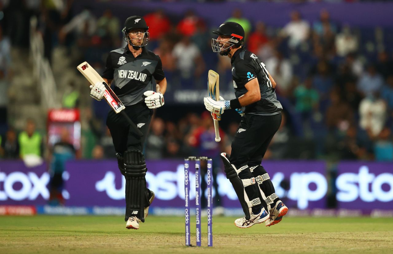 Daryl Mitchell starts his celebrations after hitting the ball for four, England vs New Zealand, T20 World Cup, 1st semi-final, Abu Dhabi, November 10, 2021