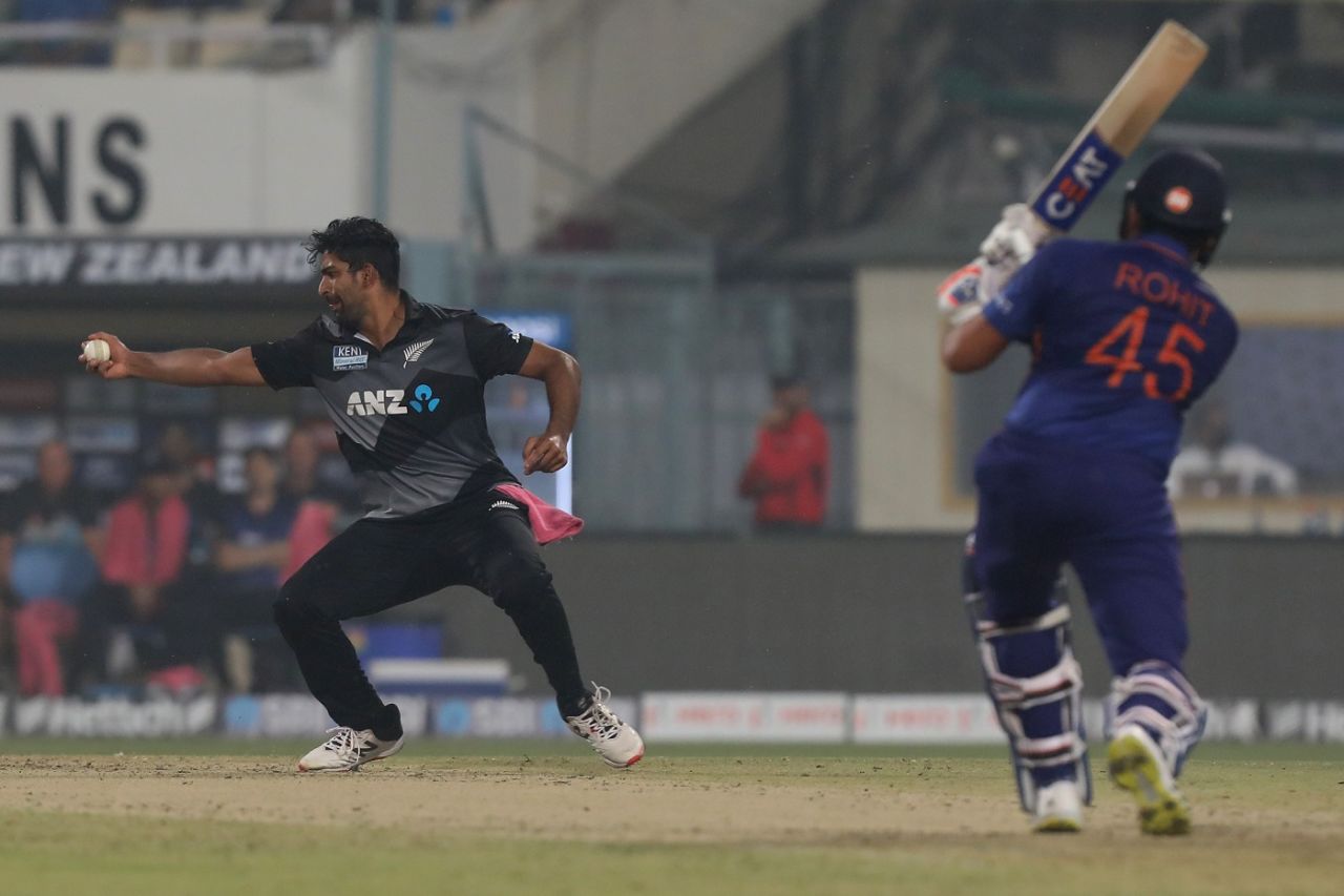 Ish Sodhi's one-handed stunner sent Rohit Sharma back, India vs New Zealand, 3rd T20I, Kolkata, November 21, 2021