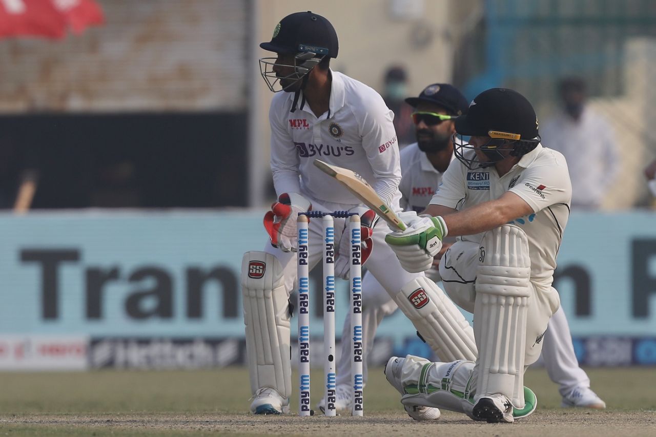 Tom Latham sweeps the ball behind, India vs New Zealand, 1st Test, Kanpur, 2nd day, November 26, 2021