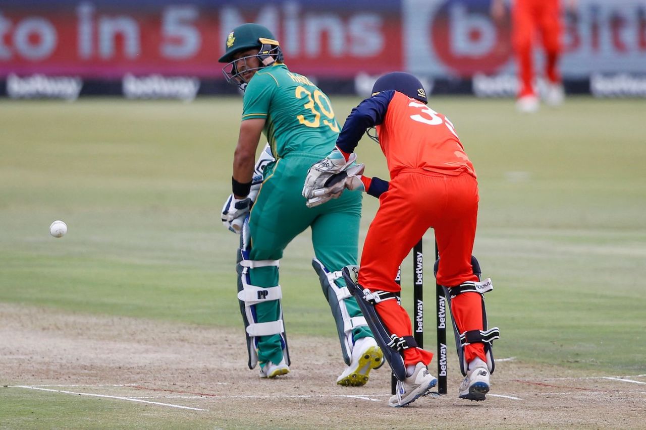 Zubayr Hamza glances the ball fine, South Africa vs Netherlands, 1st ODI, Centurion, November 26, 2021
