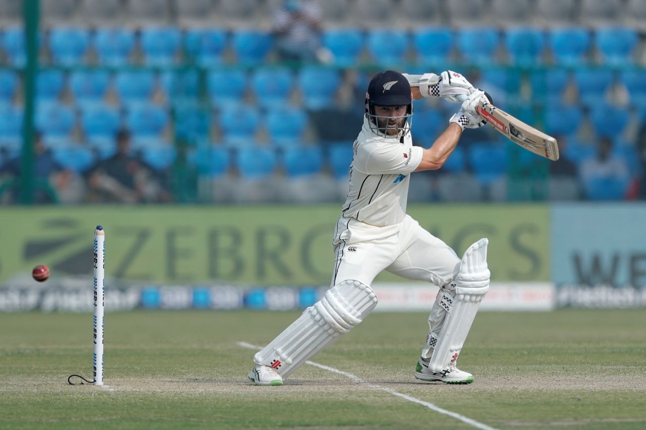 Kane Williamson punches off the back foot, India vs New Zealand, 1st Test, Kanpur, 3rd day, November 27, 2021