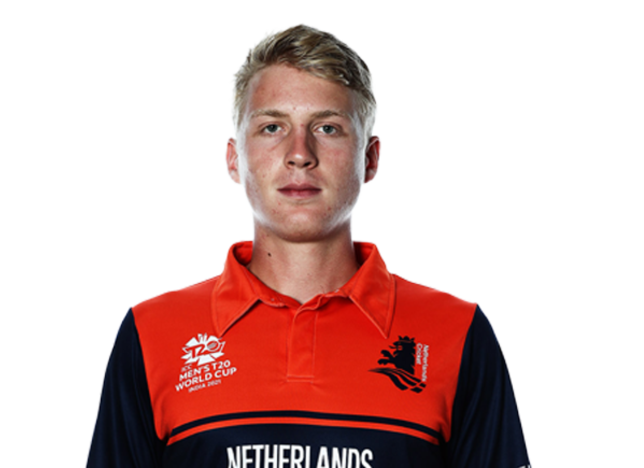 Philippe Boissevain player page headshot cutout 2021