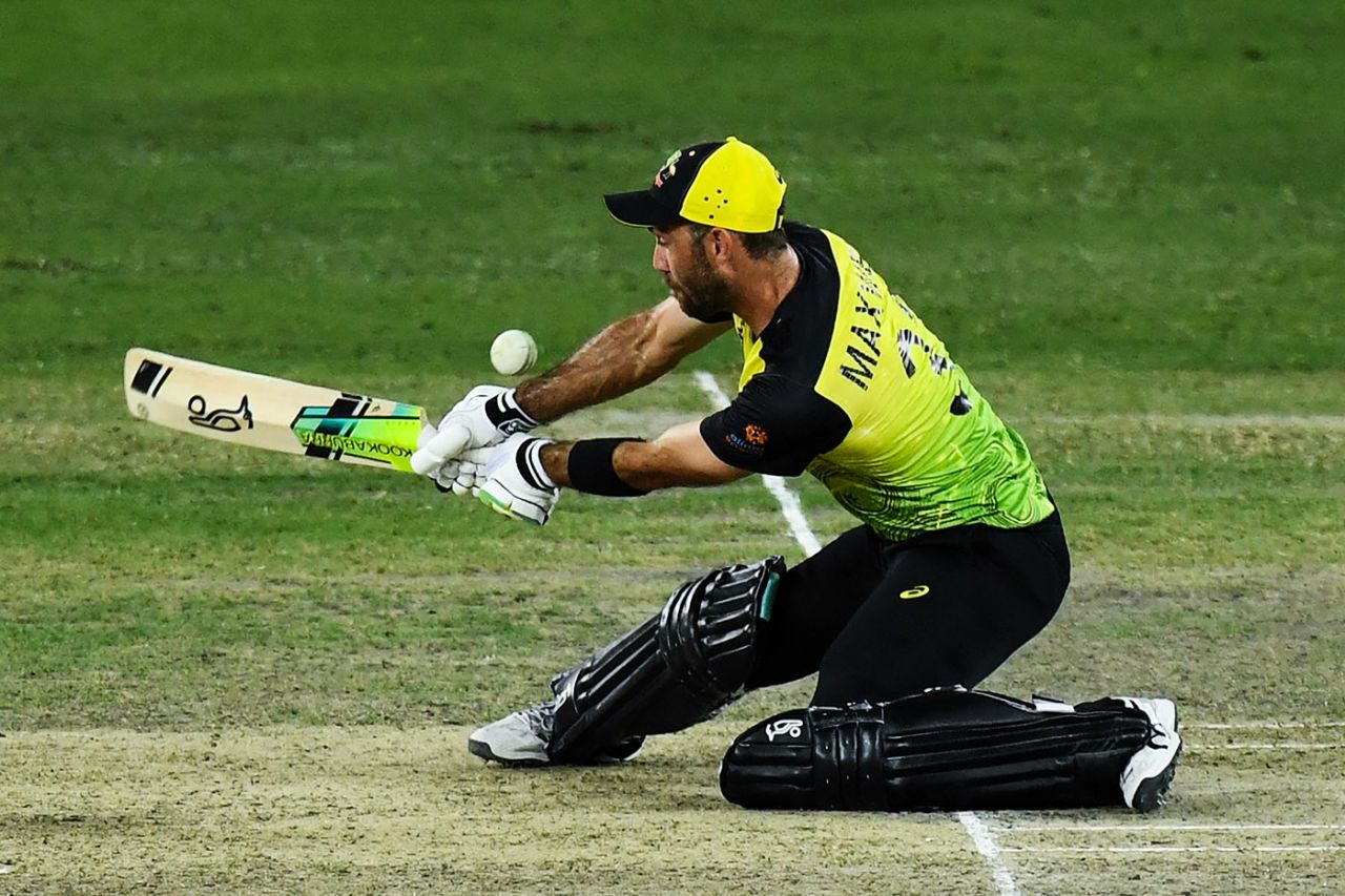 Glenn Maxwell plays a shot, Australia vs Pakistan, T20 World Cup, 2nd semi-final, Dubai, November 11, 20211