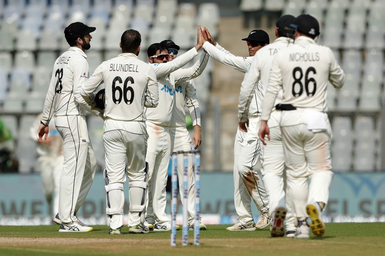 Ajaz Patel celebrates Shubman Gill's wicket, India vs New Zealand, 2nd Test, Mumbai, 1st day, December 3, 2021