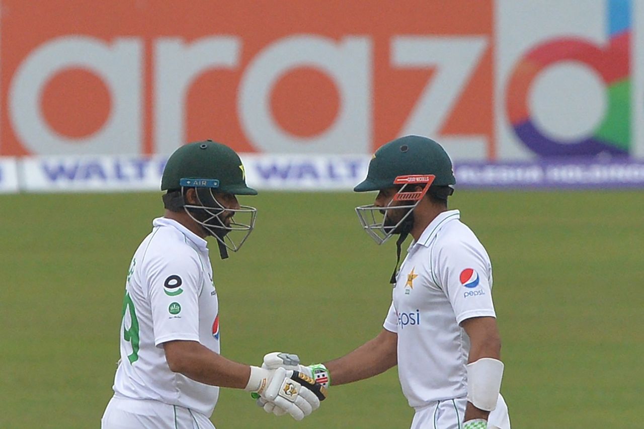 Azhar Ali and Babar Azam batted briskly to bring up a century partnership, Bangladesh vs Pakistan, 2nd Test, 2nd day, December 5, 2021, Mirpur