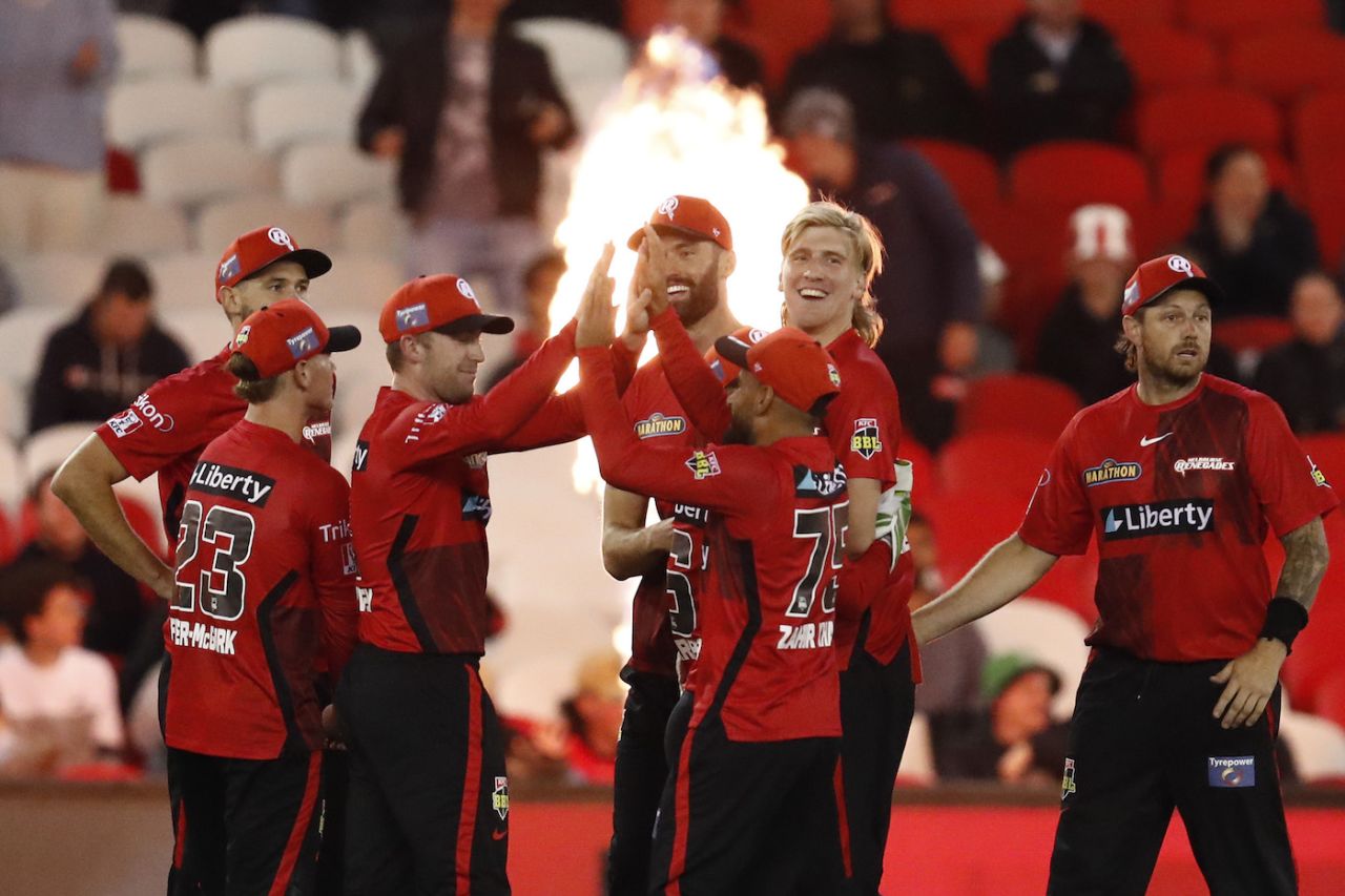 Will Sutherland celebrates the wicket of Harry Nielsen, Melbourne Renegades vs Adelaide Strikers, BBL 2021-22, Melbourne, December 7, 2021
