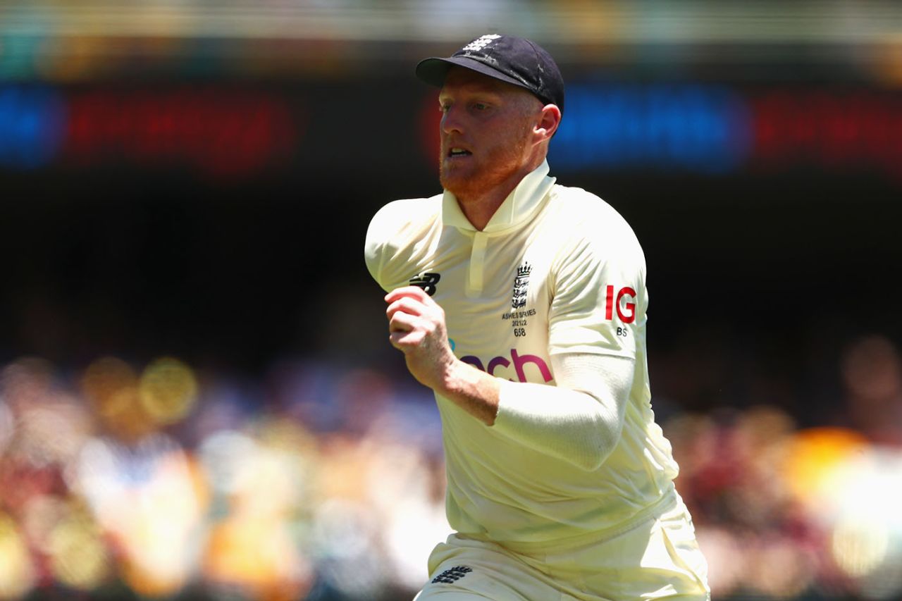 Ben Stokes appeared to pick up a knee injury in the field, Australia vs England, The Ashes, 1st Test, 2nd day, Brisbane, December 9, 2021